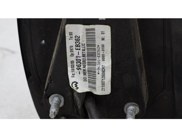 Зеркало электрическое Nissan Pathfinder R51 2005 - 2012 года