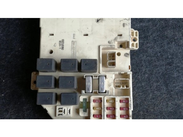   Pojistková skříňka 16238AC   Chrysler Concorde 1999