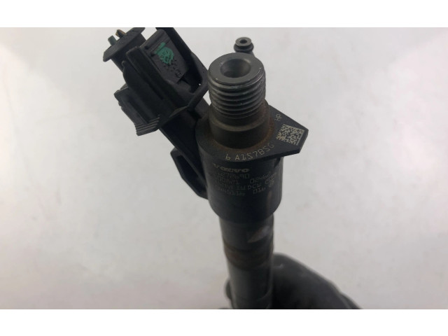 Форсунка 31272690    Volvo V60   