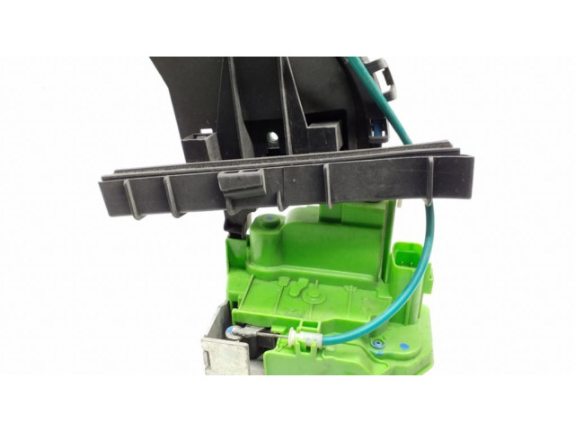 Задний замок