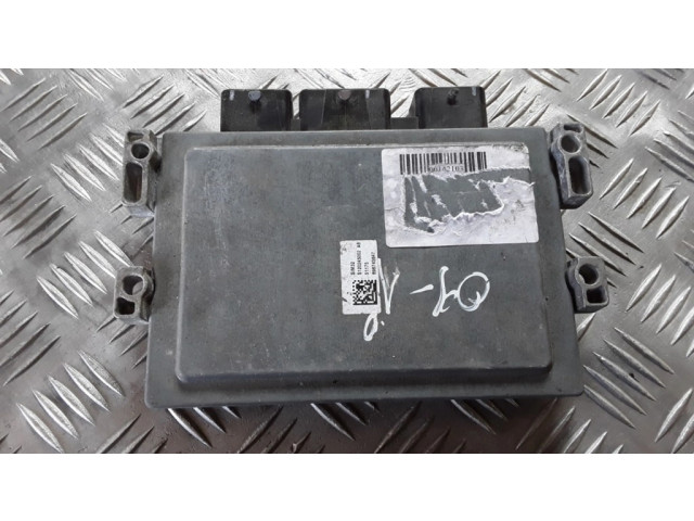 Блок управления двигателя S120200113A, 8200774747   Renault Twingo II