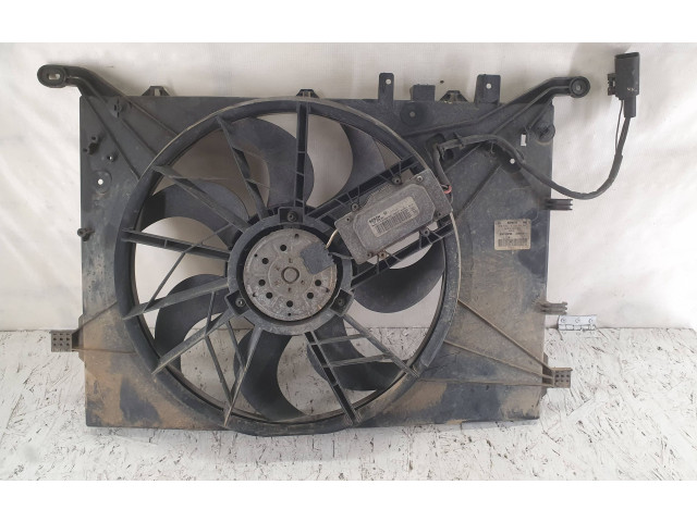 Вентилятор радиатора     30680512, 041219    Volvo V70 