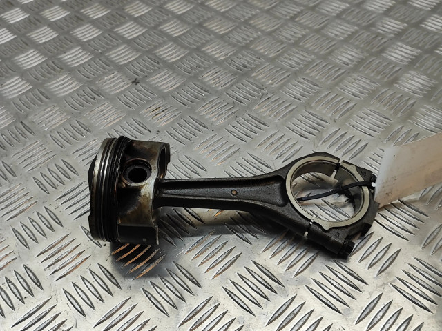 Поршень (поршни)    Jaguar XJ X351 3.0  для двигателя AJ 126