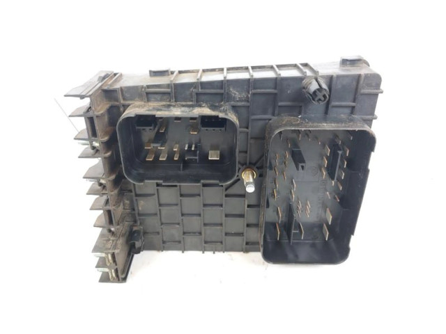 Блок предохранителей 1K0937124K   Audi A3 S3 8P    