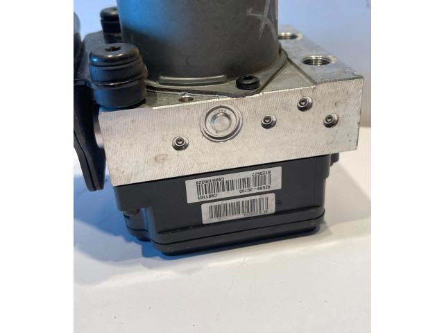 Блок предохранителей 61589-45200 KIA Ceed