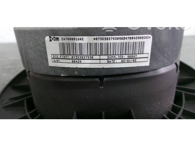 Подушка безопасности водителя 1407032 Fiat Idea