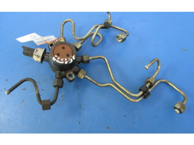 Топливная рампа 8200057345, 8200057345   Renault Clio II   для двигателя ---