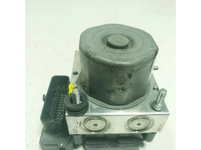 Jednotka ABS A0004311800, A0004313900   Mercedes-Benz GLA W156 2018