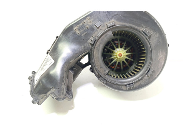 Вентилятор печки    13199307   Opel Meriva A