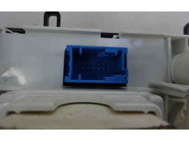 Блок управления климат-контролем Fiat Doblo