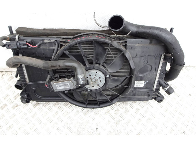 Комплект радиатора 1137328365 Volvo C30 2007 - 2010 года