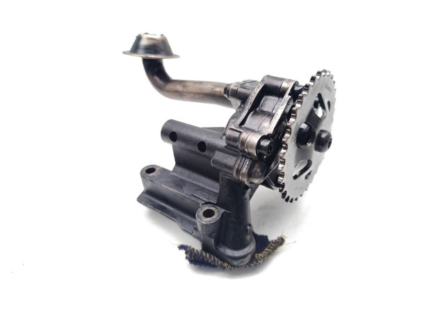 Масляный насос AJM 06A115105B Volkswagen Golf IV