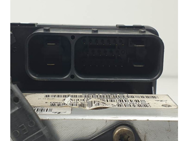 Блок АБС P52128675AA, 25094602693   Jeep  Cherokee III KJ  2001 - 2008 года