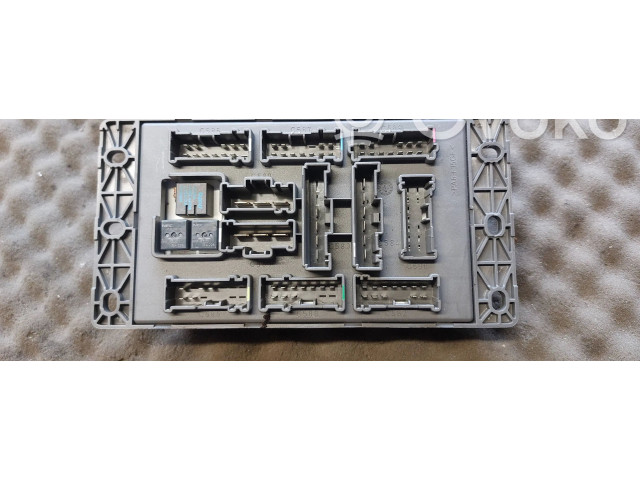 Блок предохранителей 518030507, 094449080703   Mini One - Cooper R50 - 53    