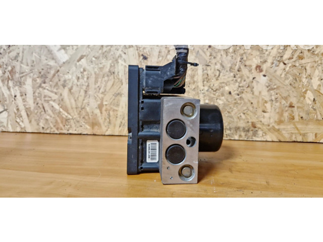 Блок АБС 8671224   Volvo  XC90  2003 - 2006 года