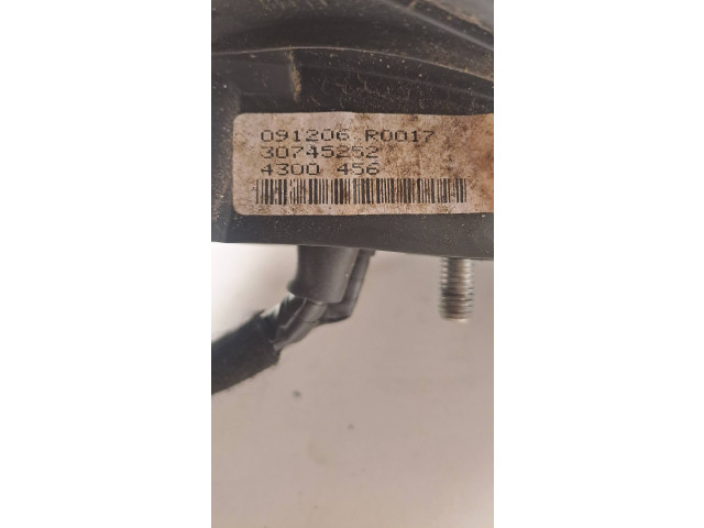 Зеркало электрическое        Volvo V70  2005 - 2008 года   