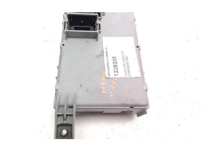 Блок предохранителей 1368892080   Citroen Nemo    