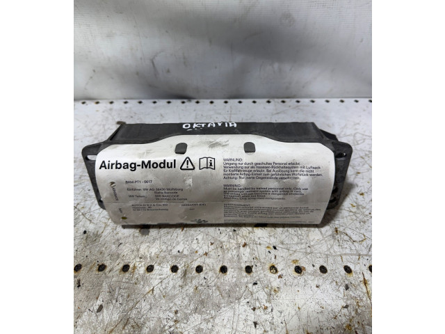 Подушка безопасности пассажира 1K0880204N, 0023QD12ULLS Skoda Octavia Mk2 (1Z)