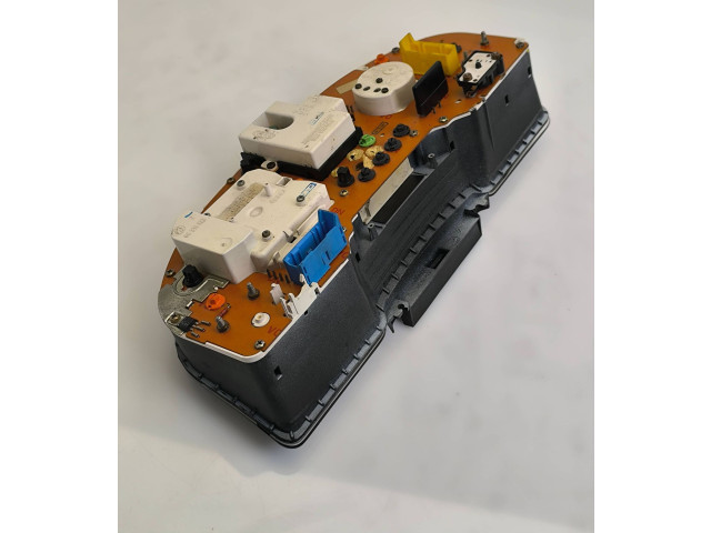 Přístrojová deska Audi 80 90 B3 1990 893919067, 231020025001