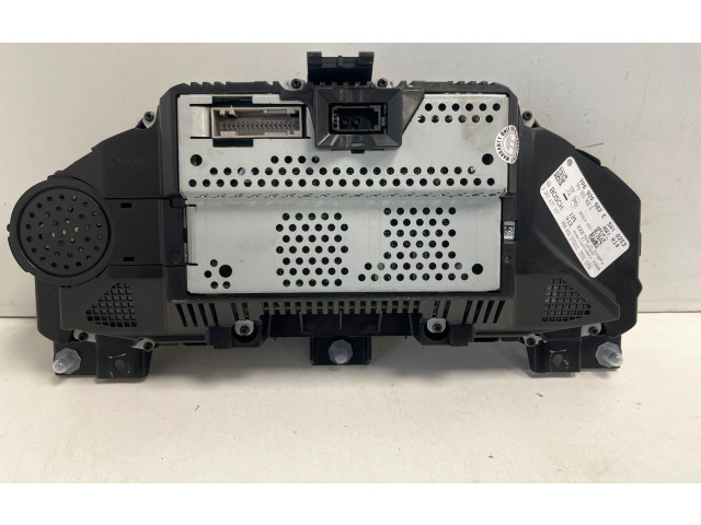 Přístrojová deska Volkswagen Touareg II 2012 7P6920982E