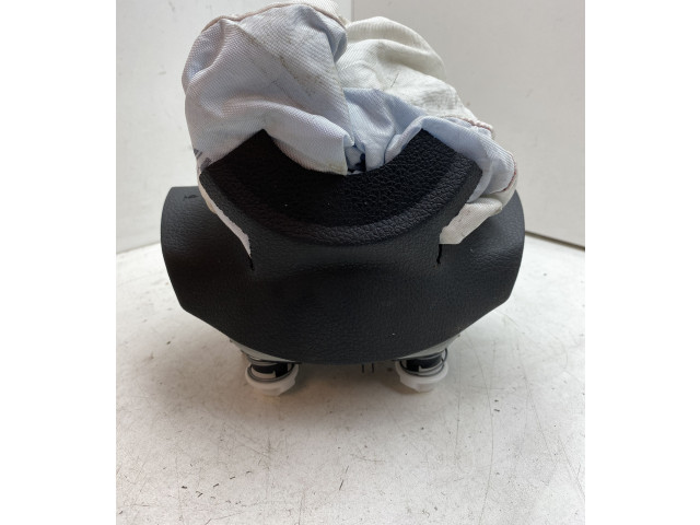 Подушка безопасности водителя 5K0880201T   Volkswagen Tiguan