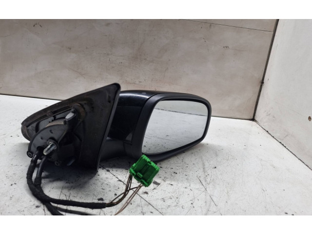 Зеркало электрическое Volvo V70 2000 - 2004 года