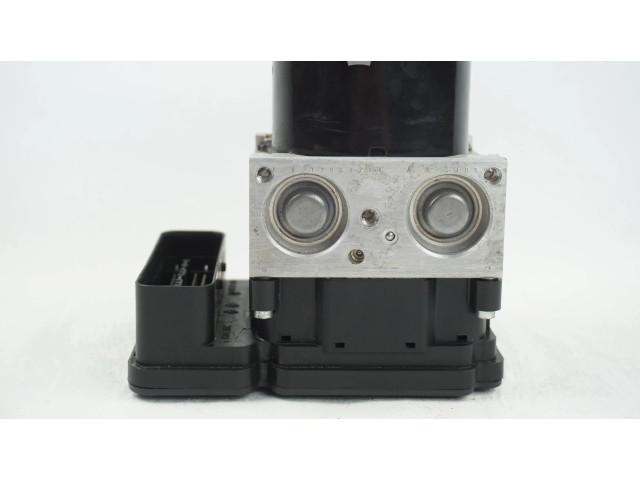 Блок АБС 1K0614517DM, 1K0907379BJ Skoda Yeti (5L) 2009 - 2017 года