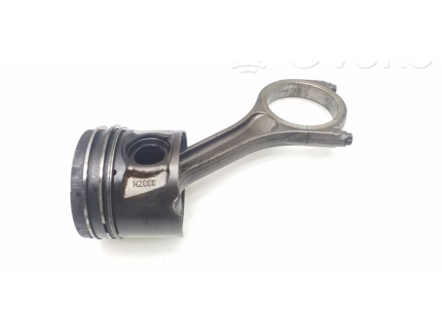 Píst H268X Citroen C6 pro naftový motor 2.7