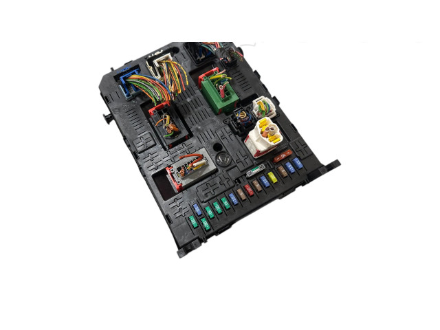   Pojistková skříňka 9664059080, 281201930C   Peugeot 3008  2010