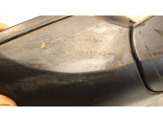 Панель приборов    Peugeot 208       