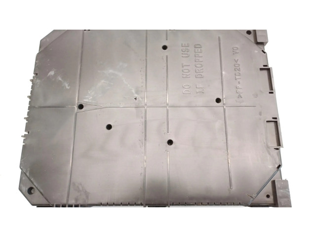 Pojistková skříňka 983070818000 Peugeot 208 2021