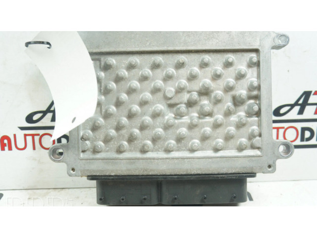 Блок управления двигателя 30788273AA   Volvo S80