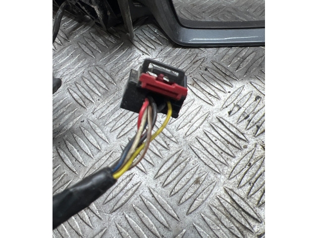 Зеркало электрическое Audi Q3 8U 2011 - 2016 года