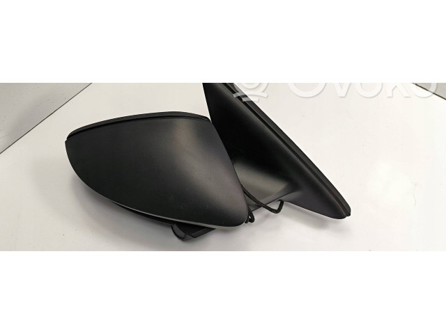 Зеркало электрическое Skoda Octavia Mk3 (5E) 2013 - 2019 года