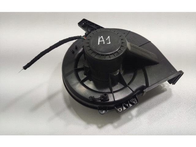 Вентилятор печки 6Q1819015J Audi A1