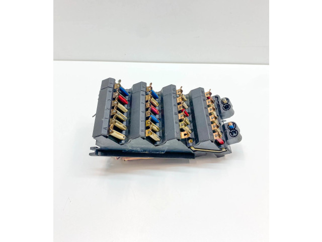 Pojistková skříňka A1295450001, 10400378830 Mercedes-Benz SL R129 1991