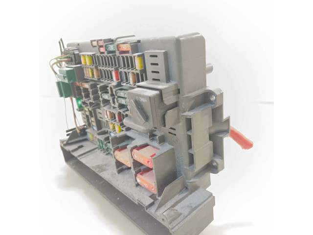 Блок предохранителей 9119446, 53590   BMW 1 E81 E87    