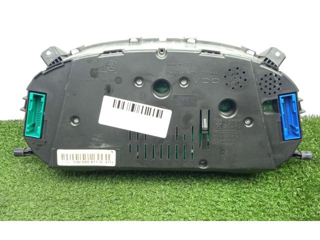 Панель приборов 1U0920811B Skoda Octavia Mk1 (1U)