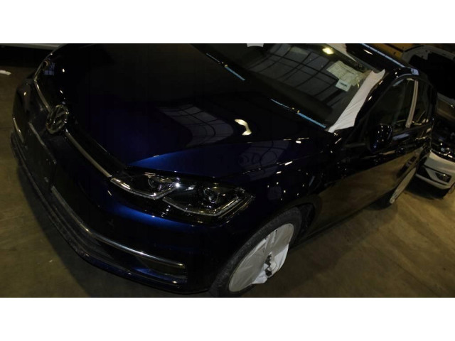 Блок управления климат-контролем    Volkswagen Golf VII