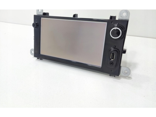 Дисплей    281155577R   Renault Clio IV