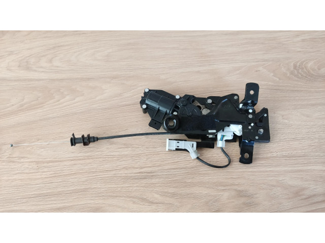 Zámek zadních dveří 7372801, 51247372801 BMW M4 F82 F83 2019