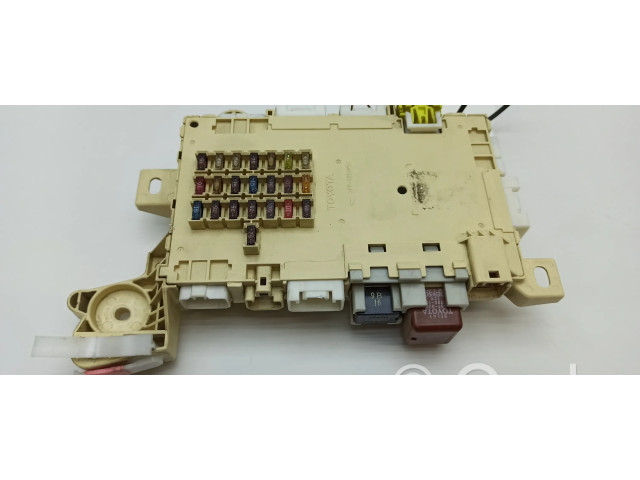 Блок предохранителей 8273050100, 0J210474   Lexus LS 430    