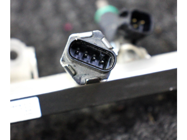 Vstřikovač HX7G9H487AC, HX7G9D280BB Ford Escape III