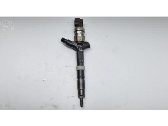 Vstřikovač 2367027030, 05D04896 Toyota Previa (XR30, XR40) II pro naftový motor 2.0