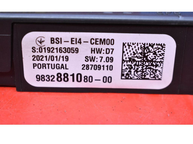 Блок предохранителей  9832881080, 9832881080   Peugeot 2008 I    