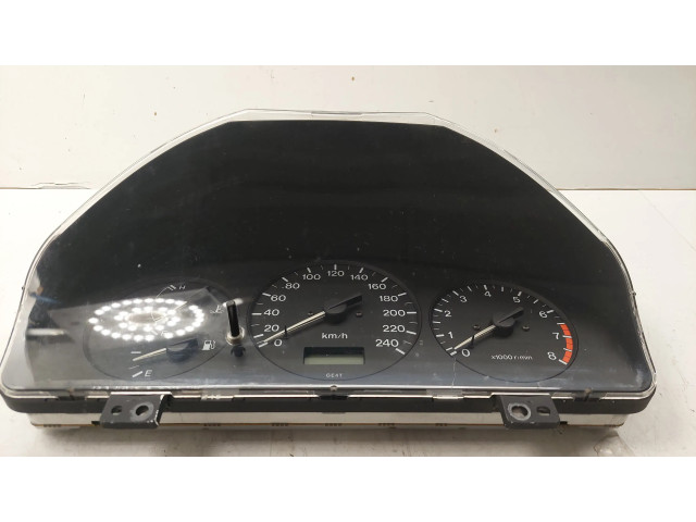 Панель приборов FDGE6VD Mazda 626