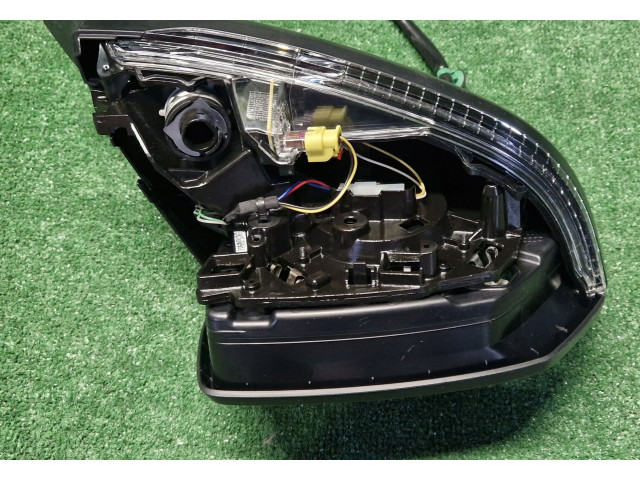 Зеркало электрическое Audi Q5 SQ5 2017 - года