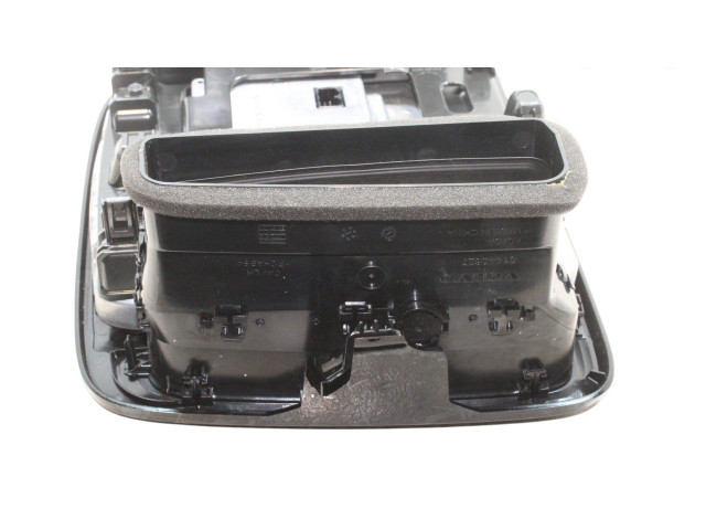 Дисплей 32247465, 31442627 Volvo XC40