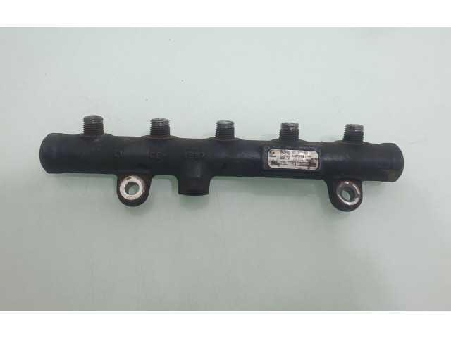 Топливная рампа 9681649580 Volvo V50