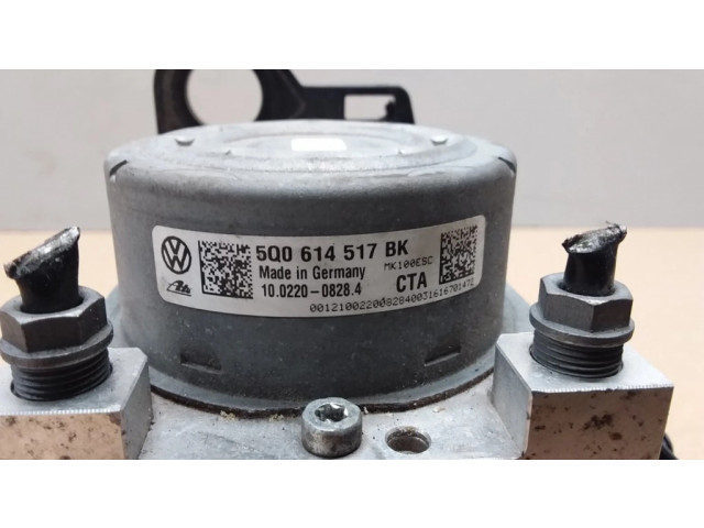 Jednotka ABS 5Q0614517BK, 1002200828   Volkswagen Golf VII 2015